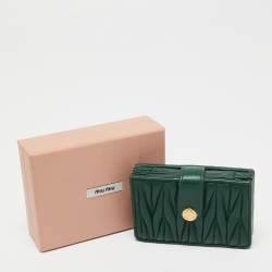 Pre Owned Miu Miu Green Matelasse Leather Card Holder