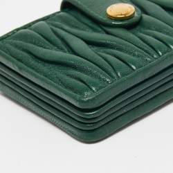 Pre Owned Miu Miu Green Matelasse Leather Card Holder