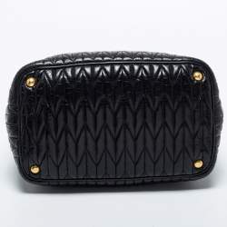 Pre Owned Miu Miu Black Matelassé Leather Bow Tote