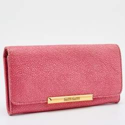 Pre Owned Miu Miu Pink Stingray Leather Logo Flap Continental Wallet