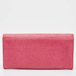Pre Owned Miu Miu Pink Stingray Leather Logo Flap Continental Wallet