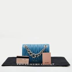 مملوكة مسبقًا Miu Miu Blue Matelassé Leather Flap Crossbody Bag