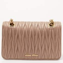 مملوكة مسبقًا Miu Miu Beige Matelassé Leather Turnlock Flap Shoulder Bag