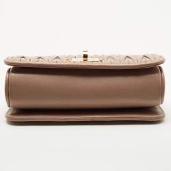 مملوكة مسبقًا Miu Miu Beige Matelassé Leather Turnlock Flap Shoulder Bag