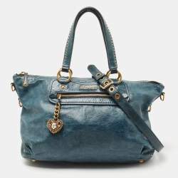 Chanel Goldtone Hearts Bag Charm - Yoogi's Closet