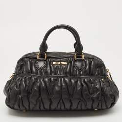 Pre Owned حقيبة ميو ميو باولر بوليتو جلد ماتيلاس رصاصية داكنة