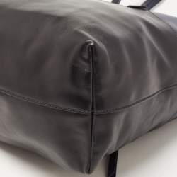 مملوكة مسبقًا Miu Miu Blue/Black Vitello Soft Leather Shopper Tote