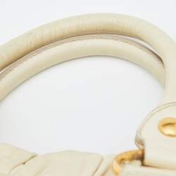 مملوكة مسبقًا حقيبة ميو ميو جلد فيتيلو أولد روز