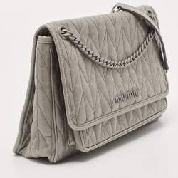 مملوكة مسبقًا Miu Miu Grey Vitello Shine Leather Flap Shoulder Bag