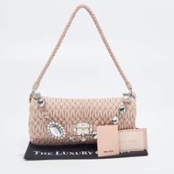 مملوكة مسبقًا Miu Miu Pink Matelassé Leather Crystal Cloqué Flap Bag