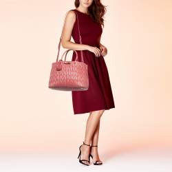 Pre Owned Miu Miu Light Red Matelassé Shine Leather Tote