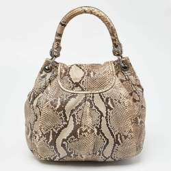 مملوكة مسبقًا Miu Miu Beige Crystal Embellished Python Hobo