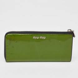 Miu Miu Green Patent Leather Bow Zip Continental Wallet