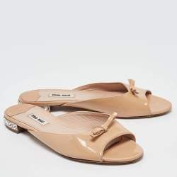 Miu Miu Beige Patent Leather Crystal Embellished Flat Slides Size 38.5