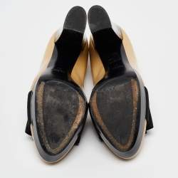 مملوكة مسبقًا Miu Miu Beige/Black Patent Leather Bow Platform Pumps Size 39
