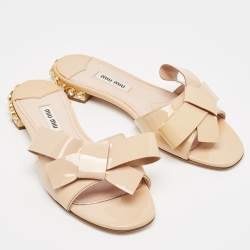 Miu Miu Beige Patent Leather Bow Crystal Embellished Flat Slides Size 36