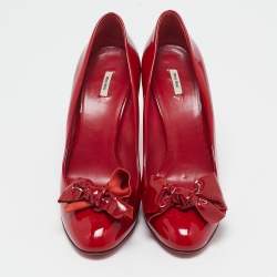 Miu Miu Red Patent Leather Bow Round Toe Pumps Size 40