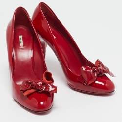 Miu Miu Red Patent Leather Bow Round Toe Pumps Size 40
