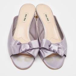 مملوكة مسبقًا Miu Miu Purple Satin Bow  Crystal Heel Sandals Size 41