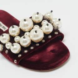 Miu Miu Burgundy Velvet Pearl Embellished Flat Slides Size 38