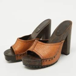 Pre Owned Miu Miu Tan Floral Embossed Leather Wooden Clog Slide Platform Sandals Size 41