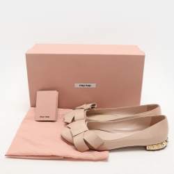 Miu Miu Light Beige Patent Leather Bow Detail Crystal Embellished Heel Ballet Flats Size 36