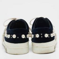 Pre Owned Miu Miu Navy Blue/White Velvet Faux Pearl Embellished Low Top Sneakers Size 39