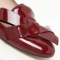 Pre Owned Miu Miu Burgundy Patent Leather Crystal Embellished Heel Bow Slip On Loafers Size 40