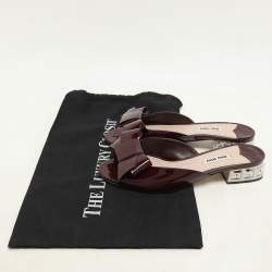 Miu Miu Burgundy Patent Leather Bow Crystal Embellished Heel Slide Sandals Size 37