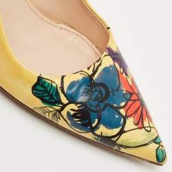 Pre Owned حذاء كعب عالي ميو ميو جلد لامع أصفر بطبعة زهور مقاس 37
