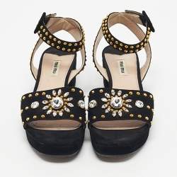 Pre Owned صندل ميوميو سير كاحل جلد براق بيج مقاس 38