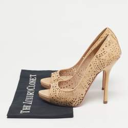 Pre Owned Miu Miu Beige Patent Leather Laser Cut Peep Toe Pumps Size 37.5