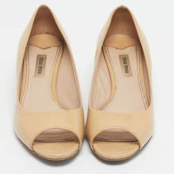 Pre Owned Miu Miu Beige Patent Leather Crystal Embellish Block Heel Pumps Size 38