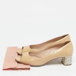 Pre Owned Miu Miu Beige Patent Leather Crystal Embellish Block Heel Pumps Size 38