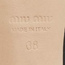 Pre Owned حذاء كعب عالي ميو ميو جلد لامع أسود مزين بالكريستال ومفتوح من الخلف مقاس 38