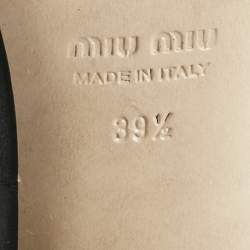 Pre Owned صندل سلايد ميو ميو كعب بلوك مزخرف كريستال ساتان أسود مقاس 39.5