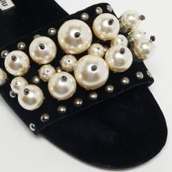 Pre Owned Miu Miu Black Velvet Faux Pearl Embellished Flat Slides Size 40