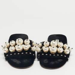 Pre Owned Miu Miu Black Velvet Faux Pearl Embellished Flat Slides Size 40