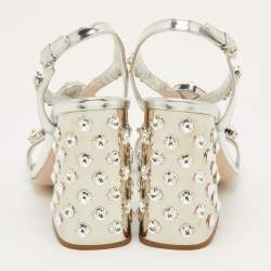 مملوك�ة مسبقًا Miu Miu Size 39.5 Silver Patent Leather Crystal Embellished Block Heel Sandals 