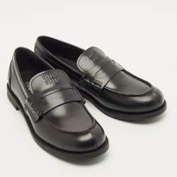 مملوكة مسبقًا حذاء لوفرز ميو ميو دونا جلد أسود مقاس 39