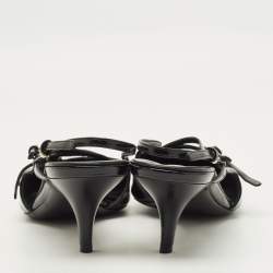 مملوكة مسبقًا حذاء كعب عالي ميو ميو سير جلد لامع أحمر نبيذي مقدمة مدببة بمشبك حزام خلفي مقاس 37.5