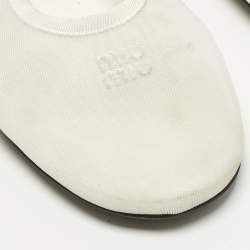 Pre Owned حذاء باليه ماري جين شبك وجلد أبيض ميو ميو مقاس 40