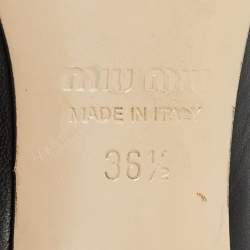 مملوكة مسبقًا حذاء كعب عالي ميو ميو ساتان وجلد أسود/ذهبي ماري جين مقاس 40