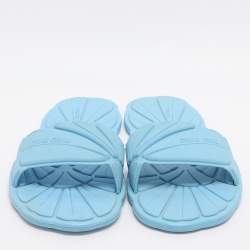 مملوكة مسبقًا Miu Miu Size 38 Light Blue Rubber Wavy Slippers