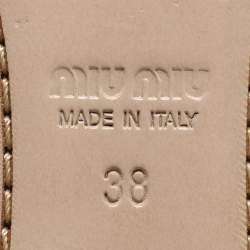 مملوكة مسبقًا Miu Miu Beige Patent Leather Crystal Embellished Lace Derby Size 38