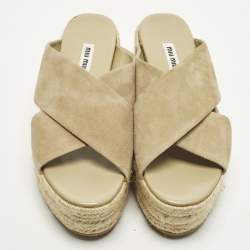 Pre Owned صندل ميوميو إسبادري ل بلاتفورم سويدي بيج مقاس 38.5