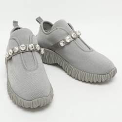 مملوكة مسبقًا Miu Miu Embellished Size 37 Grey Knit Fabric Slip On Sneakers