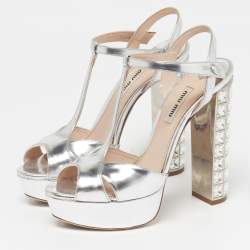 Pre Owned صندل ميو ميو جلد محبب يشبه السحلية أسود مزخرف بالكريستال بحزام للكاحل مقاس 39