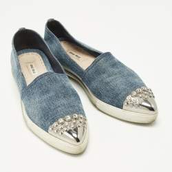 Pre Owned Miu Miu Size 38.5 Blue Denim and Metal Crystal Embellished Cap Toe Slip On Sneakers