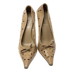مملوكة مسبقًا Miu Miu Beige Laser Cut Leather Bow Detail Pumps Size 38